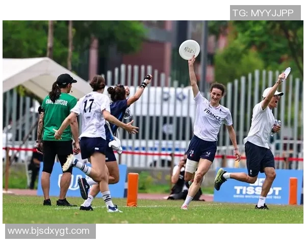 成都飞盘队逆袭之旅揭秘极限运动嘉年华背后的拼搏与梦想 成都飞盘队逆袭之旅揭秘极限运动嘉年华背后的拼搏与梦想